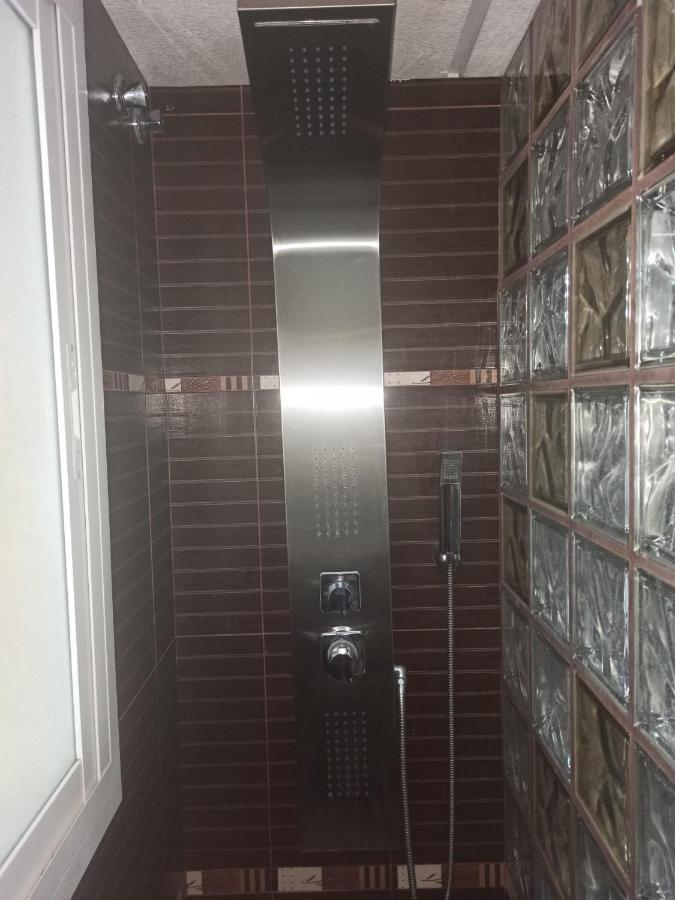 Amplio Apartamento Apartamento *